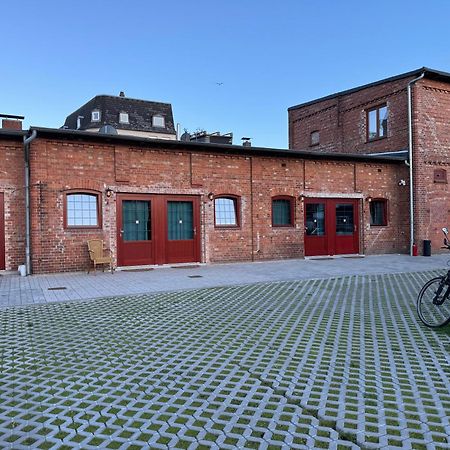 Pension Amedy Lübeck Exteriör bild