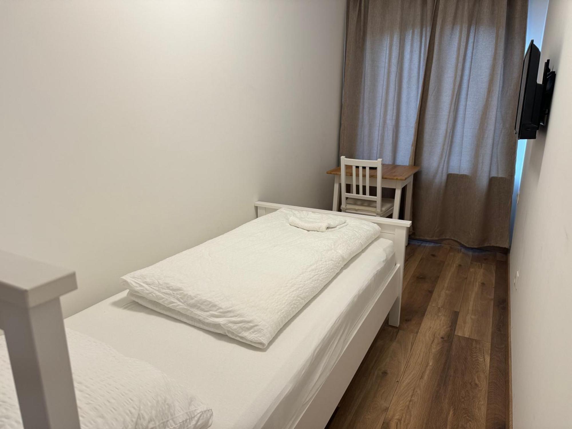 Pension Amedy Lübeck Exteriör bild